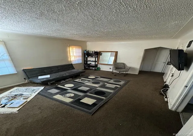3rd image of 6545 Rutland St, Detroit, MI 48228 | MLS# 60942530