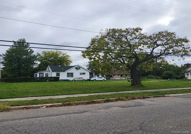 5th image of 12406-12416 Greenlawn St, Detroit, MI 48204 | MLS# 60997149