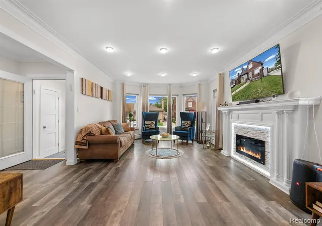 Photo 3 of Single family home for sale at 19371 Monica St, Detroit, MI 48221 1721 | MLS# 61009618 | Listing updated on 2026-10-28