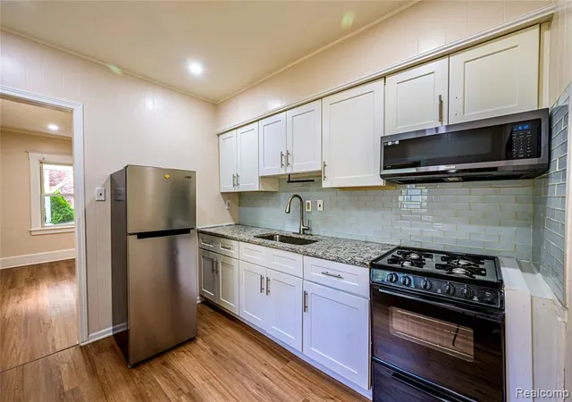 Photo 3 of Single family home for sale at 3226 Grayson St, Ferndale, MI 48220 | MLS# 61005405 | Listing updated on 2026-08-22