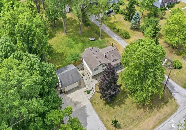 Homes for sale in Lambertville, MI | 4021 Section Rd, Lambertville, MI 48144 | MLS# 50211833