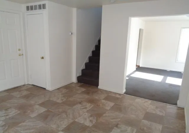 Listing Photo 5 - Condo for sale in building located at 1020 S Lansing, Mount Pleasant, MI 48858