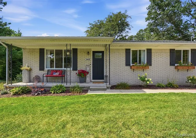 Photo 1 of Sale Pending at 3468 Hope Lake Dr, Brighton, MI 48114 8645 | MLS# 61025105 | Listing updated on 2026-09-16
