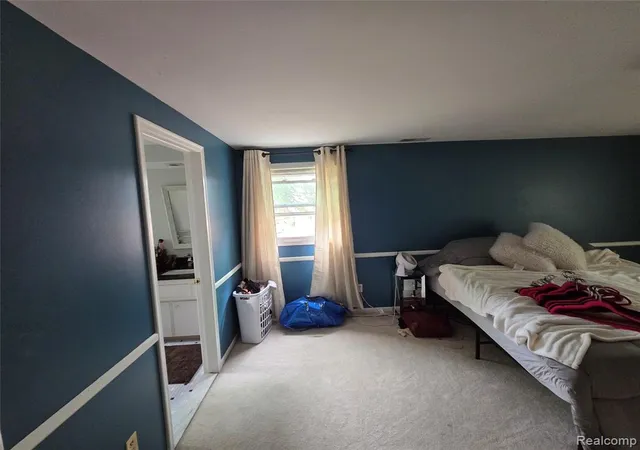 32nd image of 31129 Sturbridge St, Farmington Hills, MI 48331 1357 | MLS# 61024189