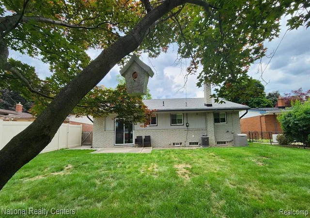 Homes for sale in Livonia, MI | 14585 Park St, Livonia, MI 48154 | MLS# 61005670