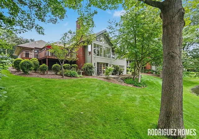Photo 3 of Sale Pending at 6270 Heathmoor Ct, Grand Rapids, MI 49546 | MLS# 70550043 | Listing updated on 2026-09-03