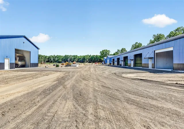 Photo 4 of Condo for sale at Type W 1 - Dune Locker Pl, Mears, MI 49436 | MLS# 70540112 | Listing updated on 2026-07-20