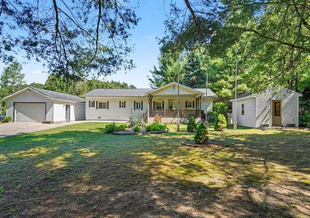 1st image of 10221 E Church Rd, Vestaburg, MI 48891 | MLS# 80070174