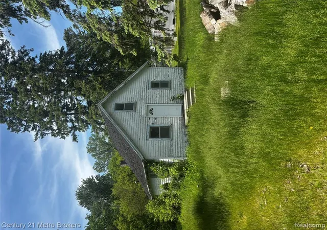 Homes for sale in Saginaw, MI | 3944 Clutier Rd, Saginaw, MI 48601 | MLS# 60998828
