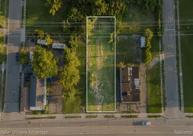 2nd image of 151 South Blvd, Pontiac, MI 48341 | MLS# 60347924