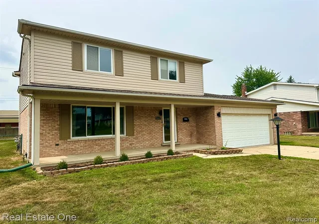 1st image of 5063 Abington Dr, Troy, MI 48085 | MLS# 61020938