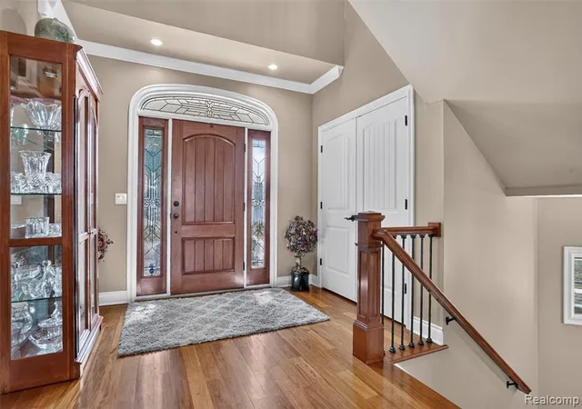 Photo 3 of Sale Pending at 13193 Lake Shore Dr, Fenton, MI 48430 1017 | MLS# 61022825 | Listing updated on 2026-10-01