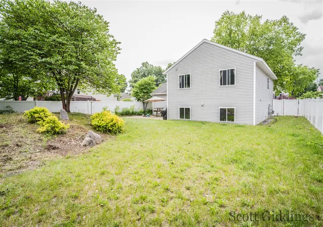 Homes for sale in Greenville, MI | 1100 Sprucewood Dr, Greenville, MI 48838 | MLS# 70541611