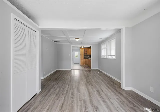 Photo 4 of Single family home for sale at 5921 Oldham St, Taylor, MI 48180 1162 | MLS# 61010861 | Listing updated on 2026-09-14