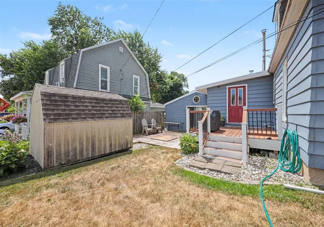 4th image of 223 Leonard St, Belding, MI 48809 | MLS# 70548145