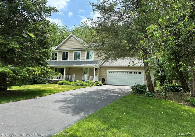 Homes for sale in Pinckney, MI | 2456 Spartans Trl, Pinckney, MI 48169 | MLS# 61002574