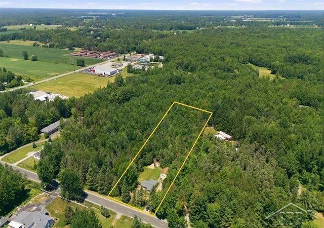 3rd image of 3109 E Monroe Rd, Midland, MI 48642 | MLS# 50214289