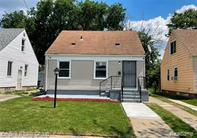 Homes for sale in Detroit, MI | 11696 Fielding St, Detroit, MI 48228 | MLS# 61009348