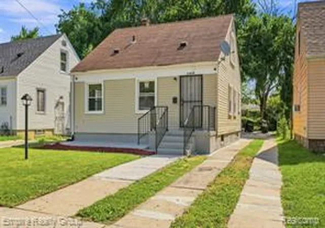 Homes for sale in Detroit, MI | 11696 Fielding St, Detroit, MI 48228 | MLS# 61009348