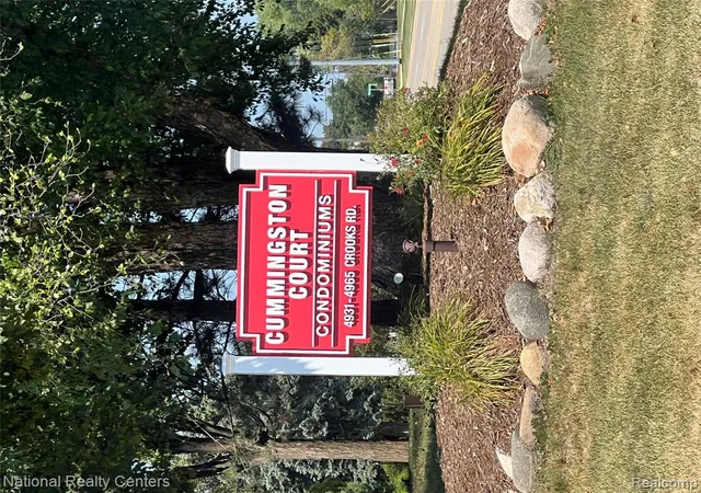 2nd image of 4949 Crooks Rd, Royal Oak, MI 48073 | MLS# 61018758
