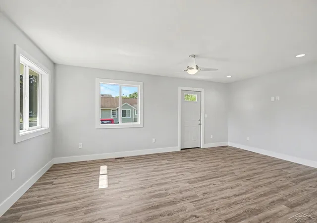 Homes for sale in Bay City, MI | 220 S Sherman St, Bay City, MI 48708 | MLS# 50207234