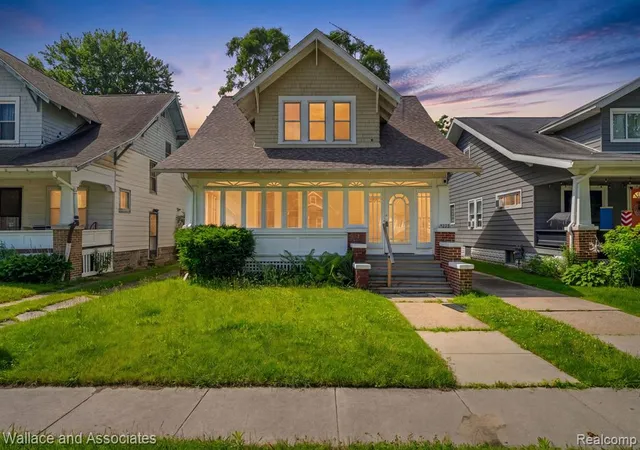 1st image of 1222 Minnie St, Port Huron, MI 48060 | MLS# 61010021