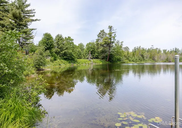 2nd image of 351 W Main St, Marquette, MI 49855