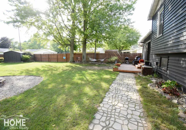 Photo 3 of Sale Pending at 721 Huntington Dr, Owosso, MI 48867 | MLS# 50219448 | Listing updated on 2026-09-12