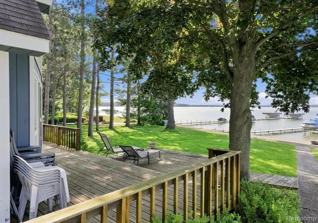 5th image of 170 Flagpoint Ave, Roscommon, MI 48653 | MLS# 61022320
