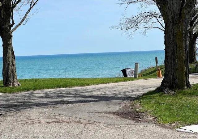36th image of 5767 Main St, Lexington, MI 48450 | MLS# 60948398