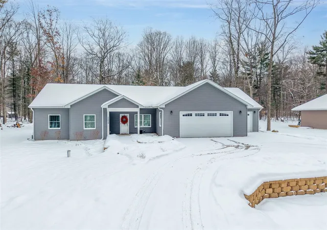 1st image of 14670 Tomahawk Ln #39, Big Rapids, MI 49307 | MLS# 70510268