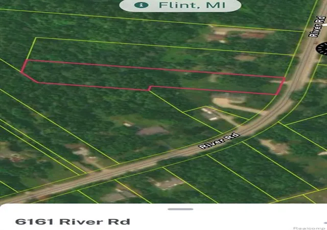 Homes for sale in Flushing, MI | 6161 River Rd, Flushing, MI 48433 | MLS# 60997298
