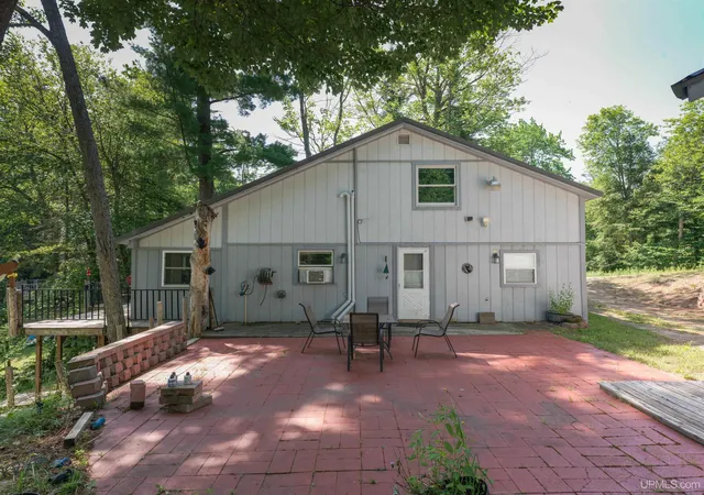 Photo 2 of Single family home for sale at E8980 Powell Lake Rd, Wetmore, MI 49895 | MLS# 50216459 | Listing updated on 2026-08-05