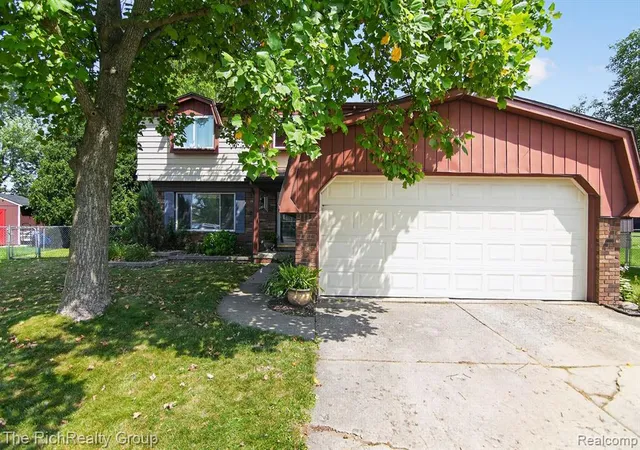 Photo 1 of Sale Pending at 2313 Abbey Ct, Canton, MI 48188 1801 | MLS# 61011806 | Listing updated on 2026-09-25