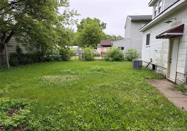 Homes for sale in Burton, MI | 2137 E Buder Ave, Burton, MI 48529 | MLS# 61006616