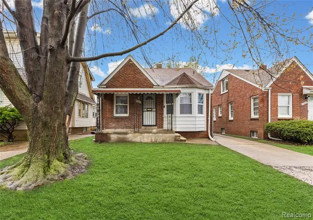 2nd image of 3432 Buckingham Ave, Detroit, MI 48224 | MLS# 60990071