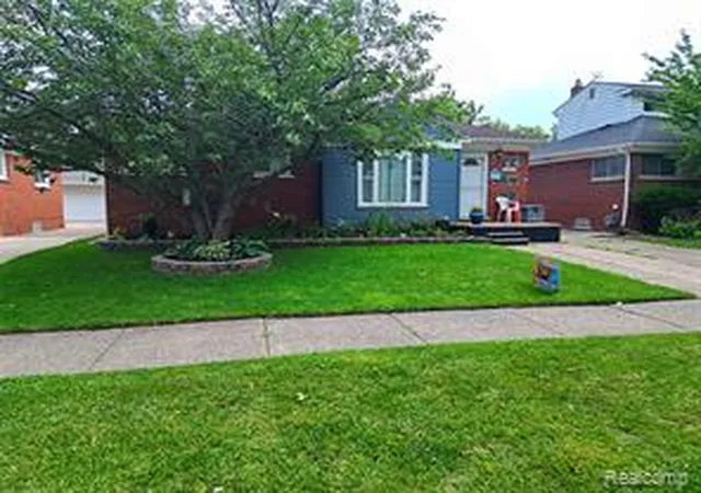 Homes for sale in Allen Park, MI | 18785 Dale Ave, Allen Park, MI 48101 | MLS# 61009239