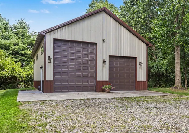 3rd image of 9559 E H J Ave, Galesburg, MI 49053 | MLS# 70554344