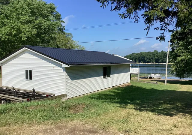 Photo 3 of Single family home for sale at 124 Horseshoe Dr, Le Roy, MI 49655 | MLS# 70550177 | Listing updated on 2026-08-05
