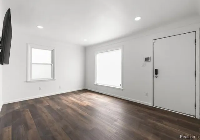 Photo 3 of Sale Pending at 3838 16th Street, Wyandotte, MI 48192 | MLS# 61001343 | Listing updated on 2026-07-09