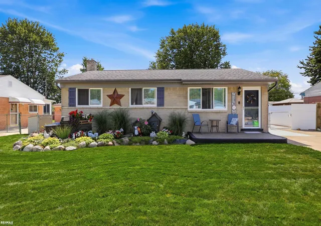 Photo 2 of Sale Pending at 18016 Fairwood Dr, Clinton Township, MI 48035 | MLS# 50219832 | Listing updated on 2026-09-17