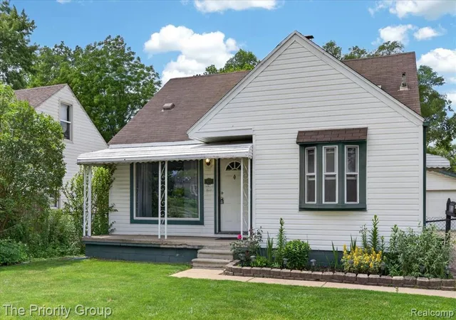 Homes for sale in Roseville, MI | 26791 Normandy St, Roseville, MI 48066 | MLS# 61003474