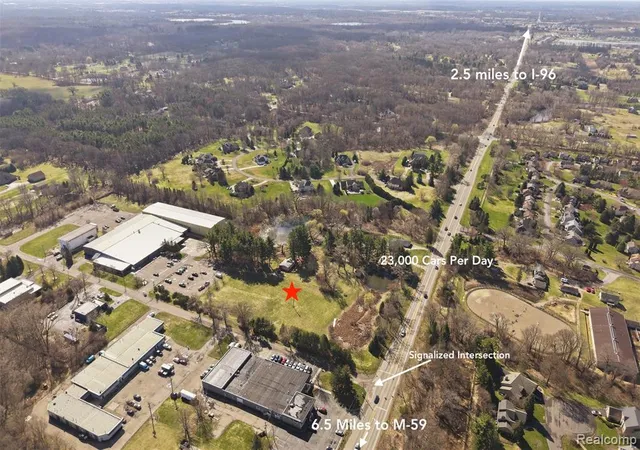 3rd image of 2265 S Milford Rd, Milford, MI 48381 | MLS# 60991172