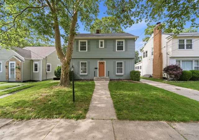 Photo 3 of Single family home for sale at 619 Ottillia St, Grand Rapids, MI 49507 | MLS# 70538221 | Listing updated on 2026-07-03