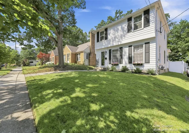 Homes for sale in Grand Rapids, MI | 1411 Sylvan Ave, Grand Rapids, MI 49506 | MLS# 70544075