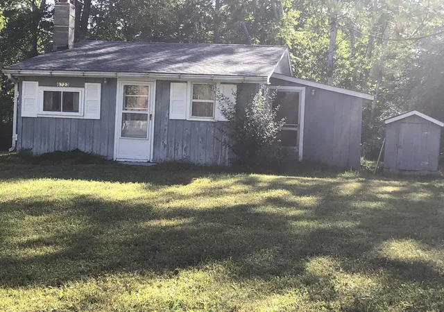 Photo 1 of Single family home for sale at 6723 Bear Lake Dr, Lake, MI 48632 | MLS# 50219013 | Listing updated on 2026-09-08