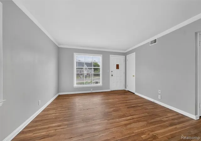 Photo 4 of Single family home for sale at 23833 Couzens Ave, Hazel Park, MI 48030 1506 | MLS# 61025015 | Listing updated on 2026-08-31
