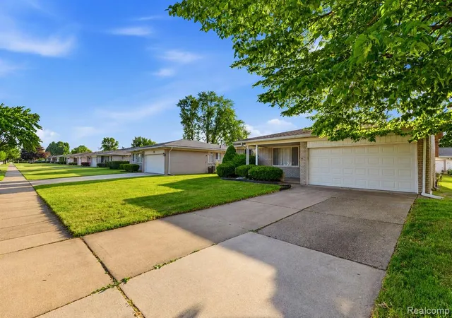 Homes for sale in Sterling Heights, MI | 35074 Lana Ln, Sterling Heights, MI 48312 | MLS# 61000032