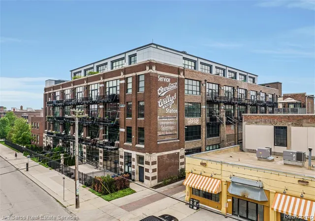 Homes for sale in Detroit, MI | 444 W Willis St, Detroit, MI 48201