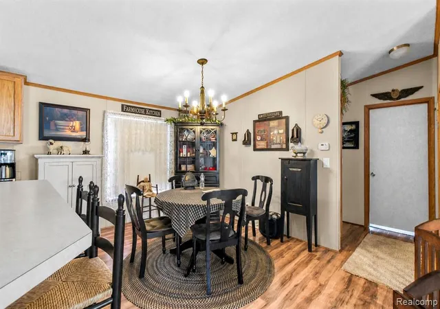 Homes for sale in Gibraltar, MI | 29311 Hidden River Dr, Gibraltar, MI 48173 | MLS# 61003503